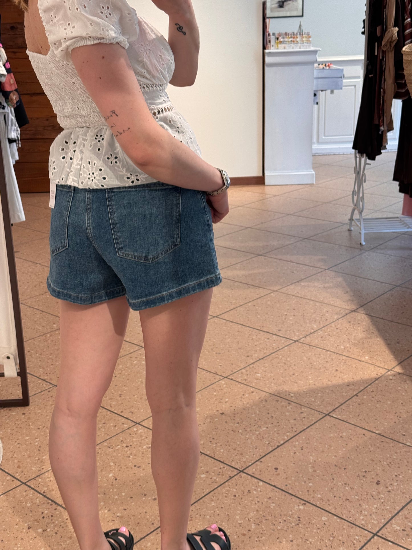 Short Leopard